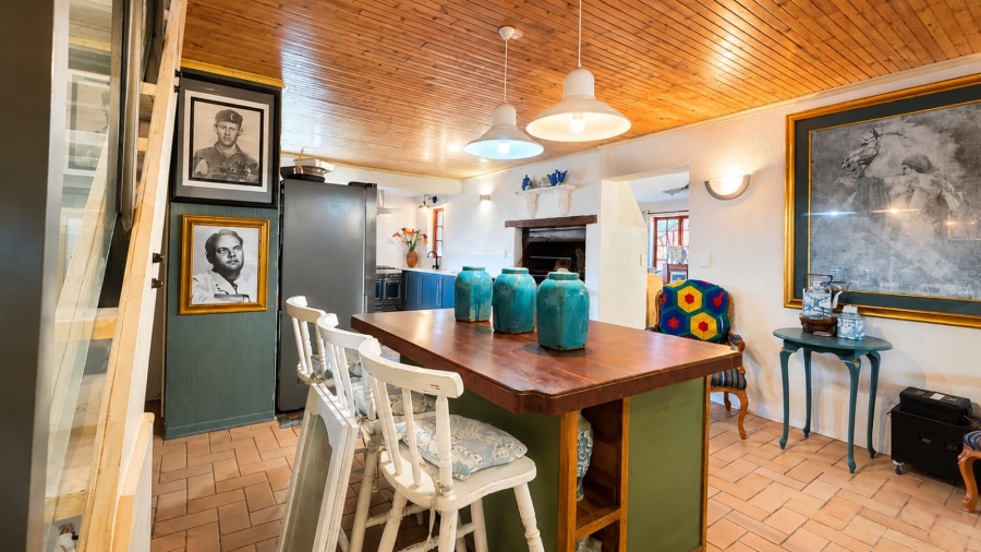 5 Bedroom Property for Sale in Stilbaai Wes Western Cape